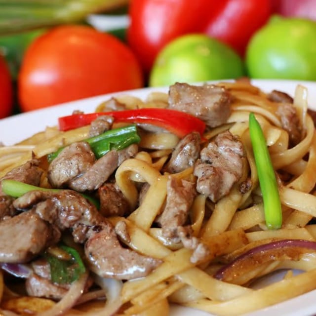 Tallarin Saltado.